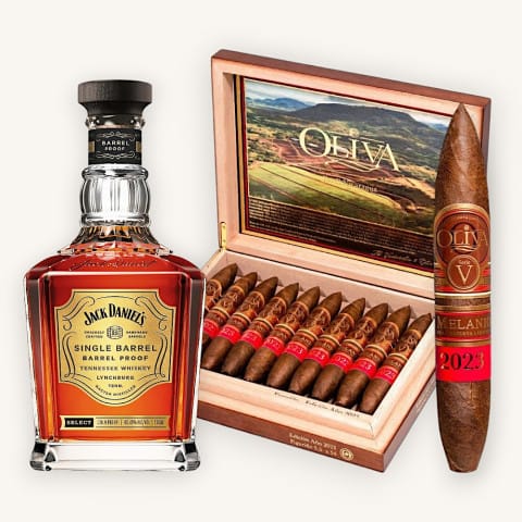 Jack Daniel's Barrel Strength Whiskey & Oliva Melanio 2023 Figurado Luxury Cigar Pairing Gift Set