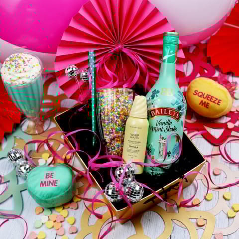 Baileys 'Mint To Be'  Vanilla Milkshake Cocktail Kit