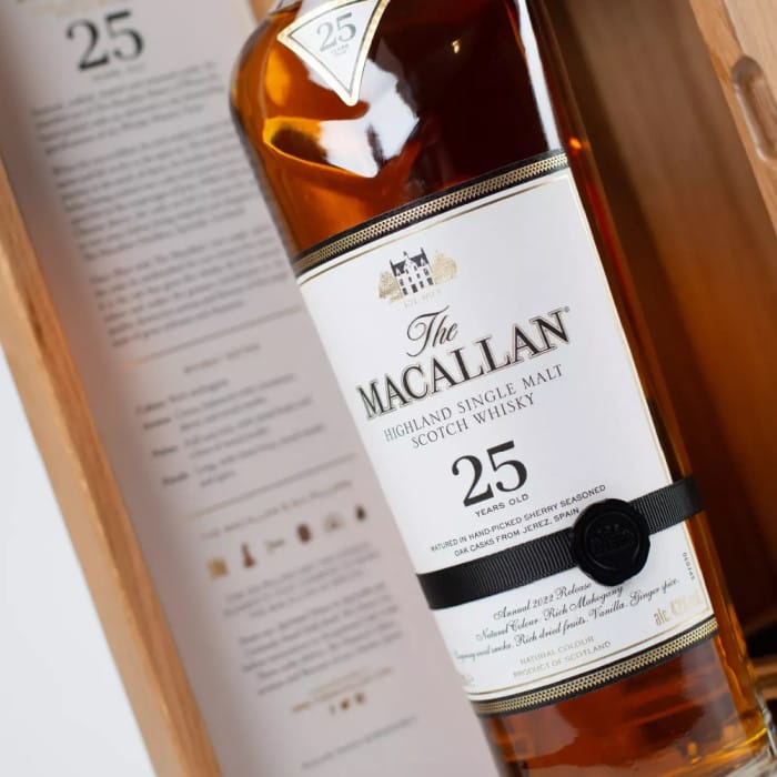 Macallan 25 Year Sherry Oak Single Malt Scotch Whisky Online!
