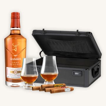 Glenfiddich 21 Year Single Malt Scotch Whisky Locking Vault Gift Set