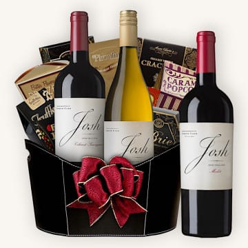 Wine Lover's Gourmet Gift Basket