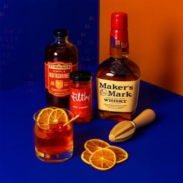 Old Fashioned Gift Set with Maker's Mark Bourbon – Cocktail Kit for Whiskey Lovers