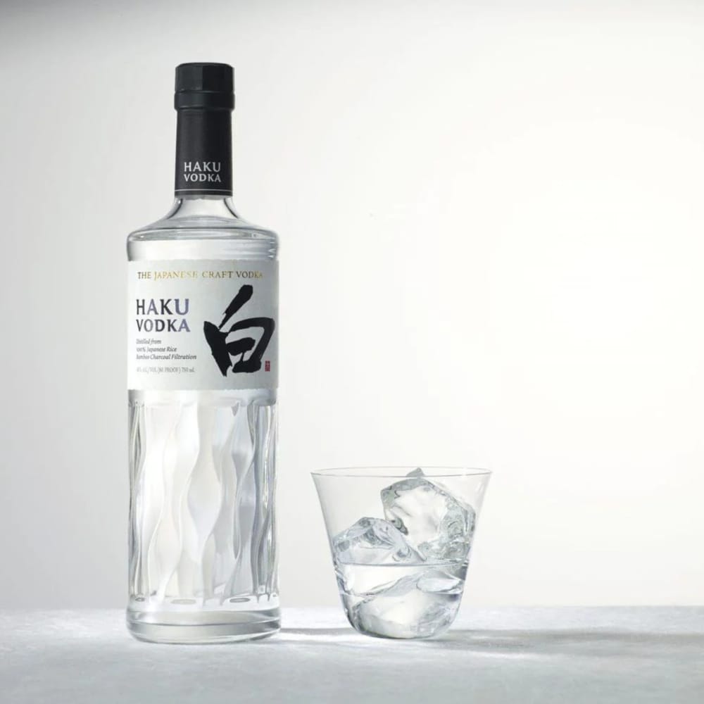 HAKU vodka １２本 haku_vodka__29768.1541794501.