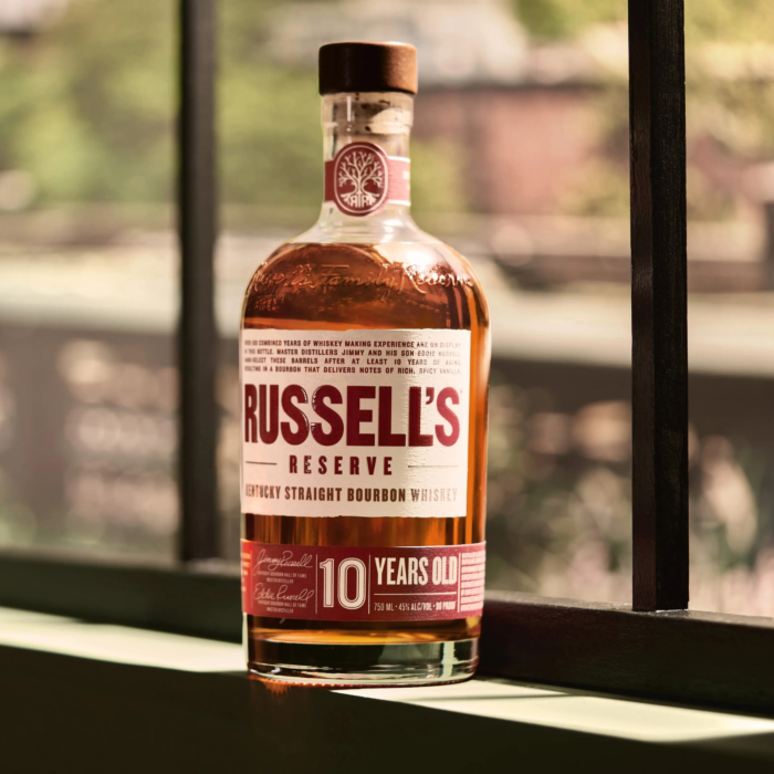 新品　Russell's Reserve 10年 バーボン 750ml Amazon.co.jp: ラッセルズ リザーブ 10年 750ml [ ウイスキー アメリカ
