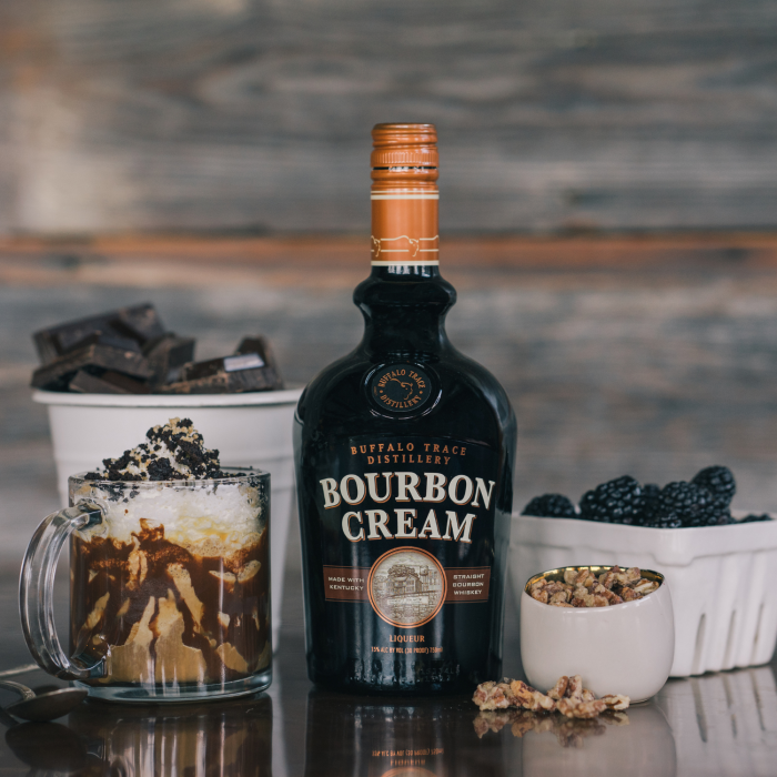 Buffalo Traceクリームバーボンウイスキー Send Buffalo Trace Bourbon Cream Online!
