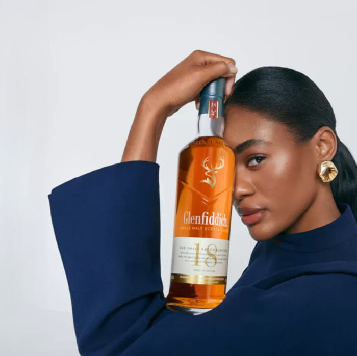 D*k様 Glenfiddich 18 Year Old 700ml3本セット Glenfiddich 18 Year Old Special Old Reserve Decanter – Sip Whiskey