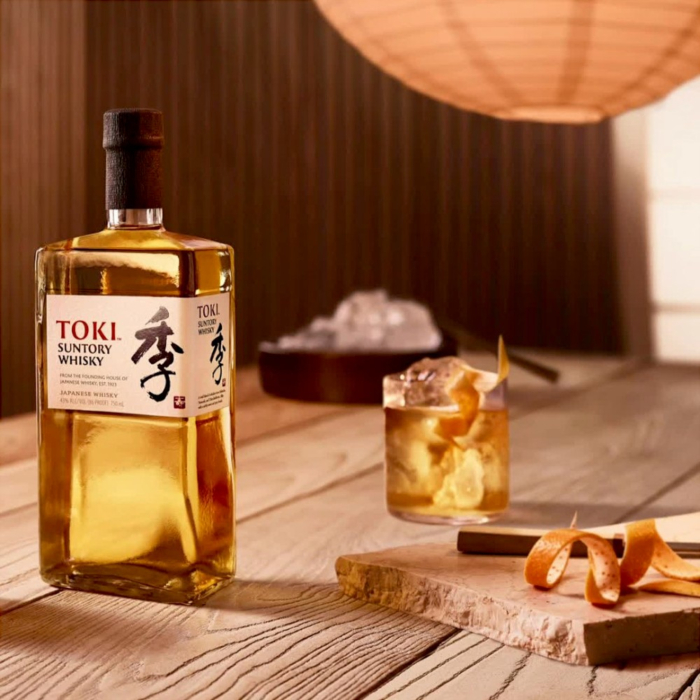 Send Suntory Toki Japanese Whisky Online!