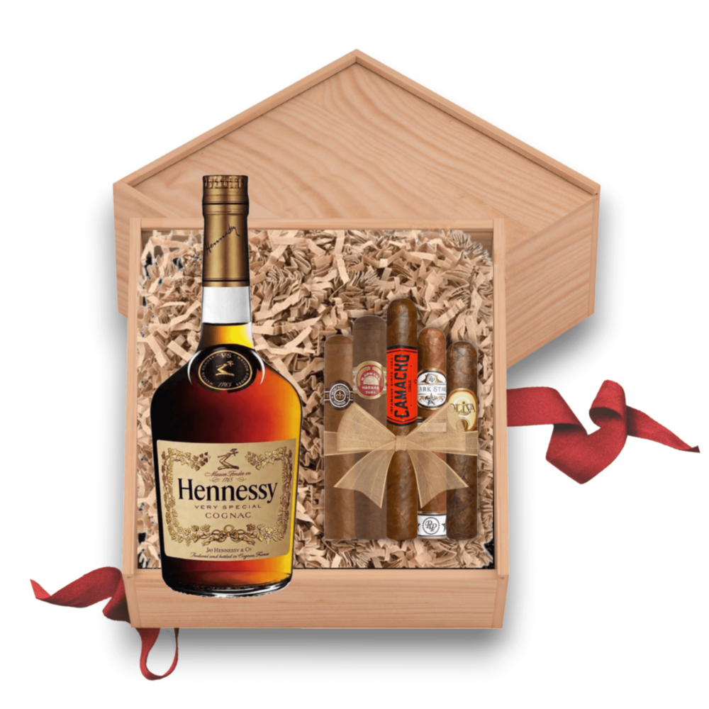 Buy Hennessy VS Gift Set with Cigars Online!