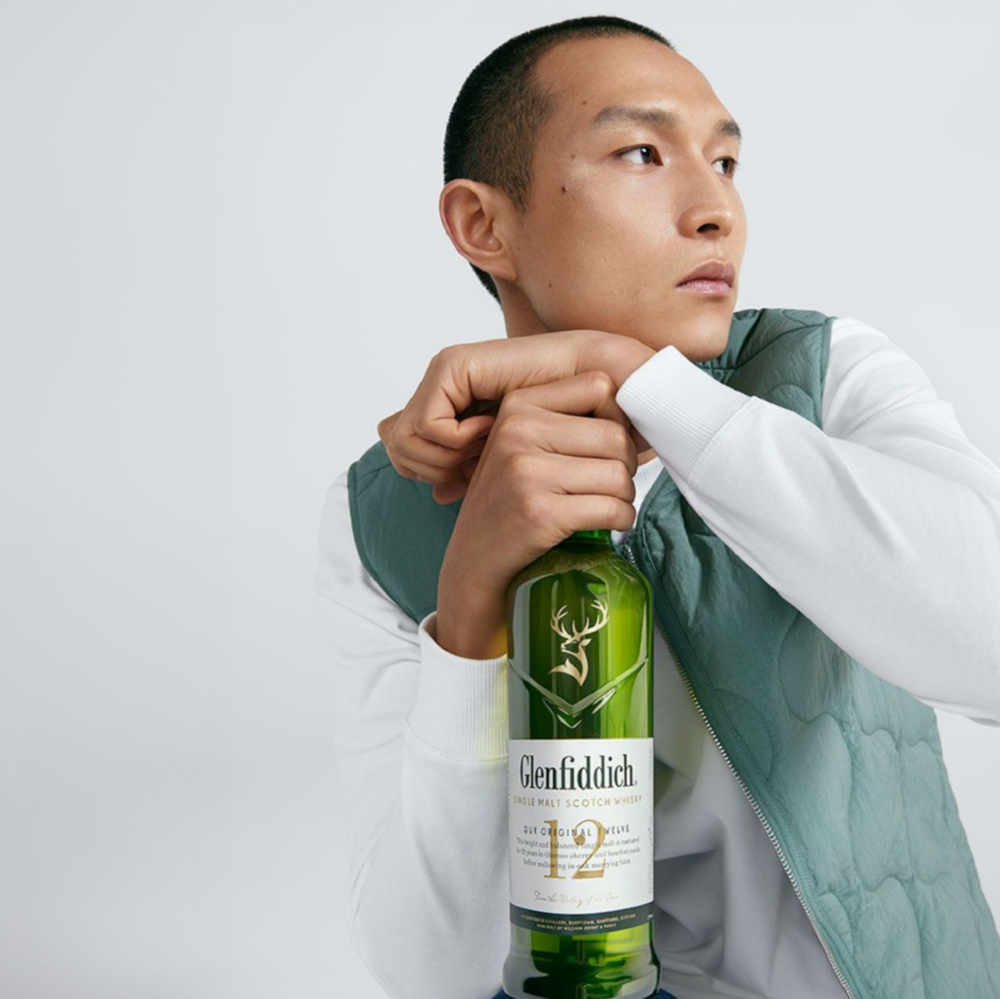 Send Glenfiddich 12 Year Single Malt Scotch Whisky Online!