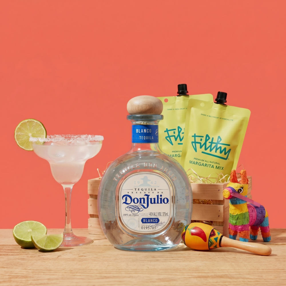 Casamigos Fiesta Margarita Gift Set with Pinata & Crate