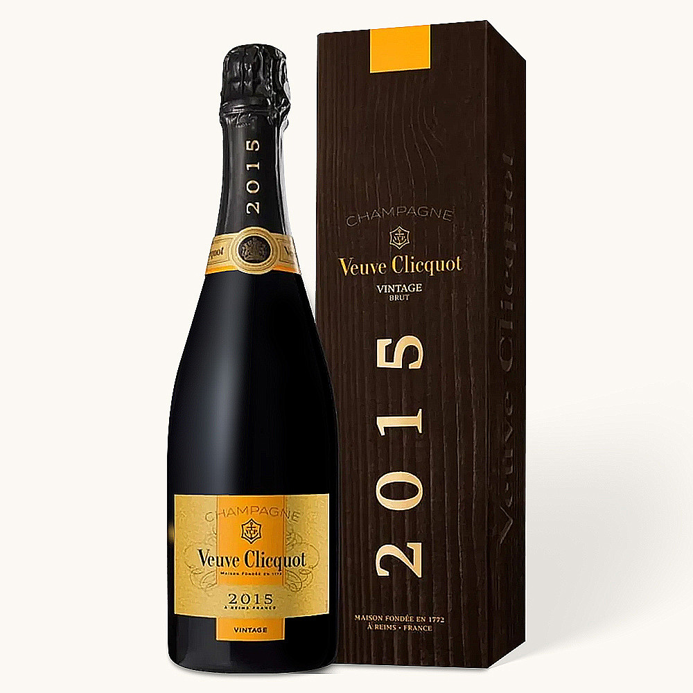 Veuve Clicquot Brut Rose Champagne (Engraved Bottle)