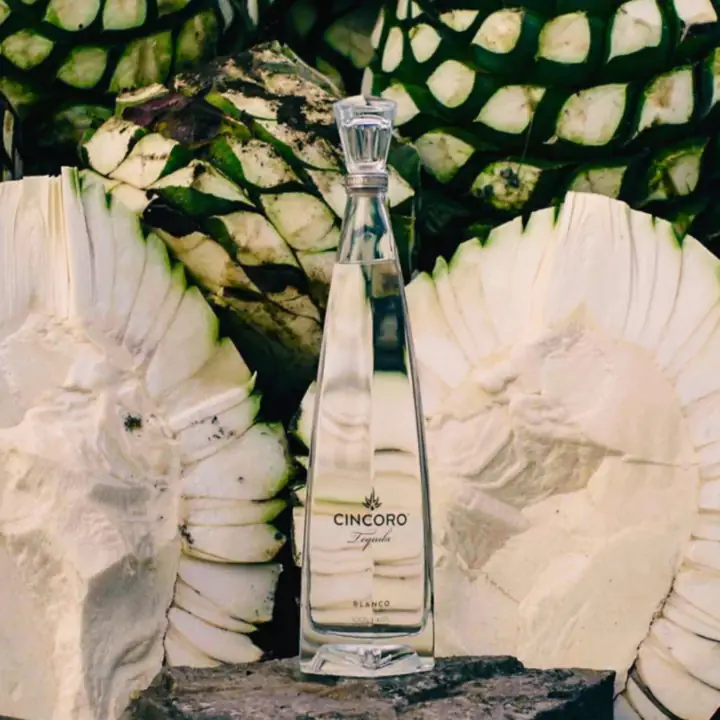 Cincoro Blanco Tequila by Michael Jordan