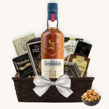 Glenfiddich 14 Year Scotch Whisky Gift Basket