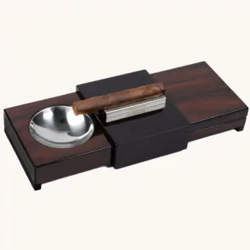 Sliding humidor with ashtray