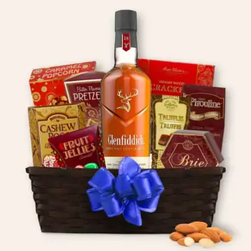 Glenfiddich 18 Year Scotch Whisky Gift Basket
