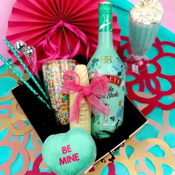 Baileys 'Mint To Be'  Vanilla Milkshake Cocktail Kit