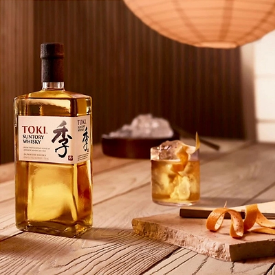 Send Suntory Toki Japanese Whisky Online!