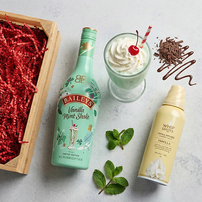 Baileys 'Mint To Be' Vanilla Milkshake Cocktail Kit Baileys 'Mint To Be' Vanilla Milkshake Cocktail Kit