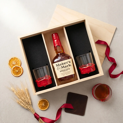 ウイスキー 3本セット Maker's Mark & Black Ruby Maker's Mark Bourbon Gift Set with Wax-Dipped Glasses